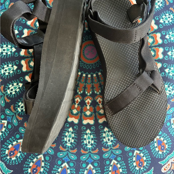 Flatform Teva - Picture 3 of 3